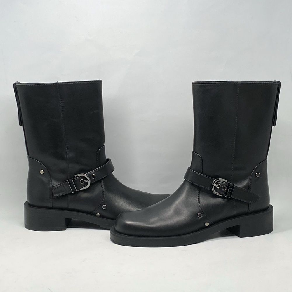 Stuart Weitzman Maverick Pull On Moto Boots Size 6.5